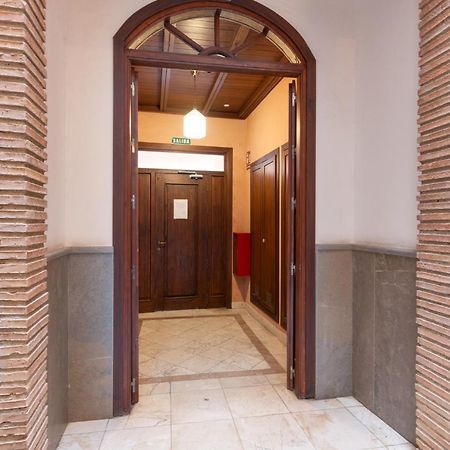 Apartamentos Nuria 19 グラナダ エクステリア 写真