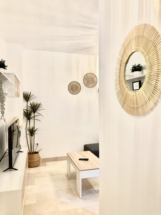 Apartamentos Nuria 19 グラナダ エクステリア 写真