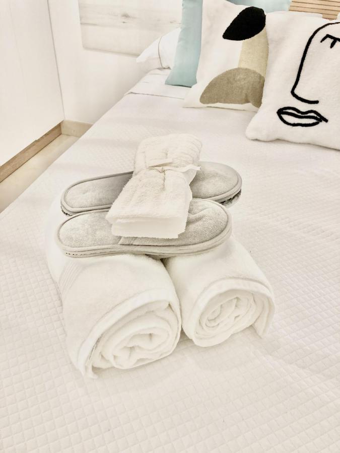 Apartamentos Nuria 19 グラナダ エクステリア 写真